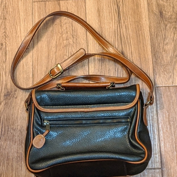 Cara Bella Handbag - Picture 2 of 3